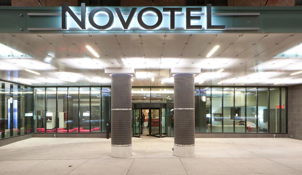 Hotel Doubletree By Hilton Ottawa Downtown Exteriér fotografie